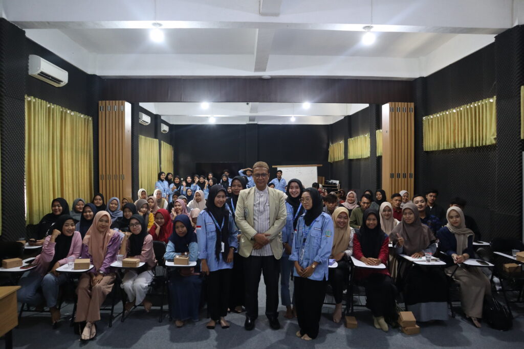 Foto bersama Ketua Pengadilan Agama Bojonegoro