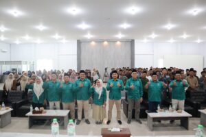 Sapa Wali Mahasiswa Baru Tahun Akademik 2025–2026, Dekan FSA: Menjadi Orang Tua Harus Punya Hati Seluas Samudra