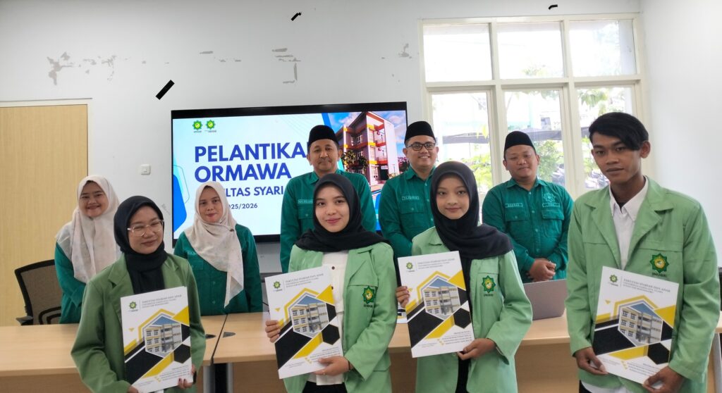 Pelantikan Ormawa Prodi Hukum Ekonomi Syariah Periode 2025/2026 Teguhkan Komitmen Kolaborasi & Berpikir Kritis