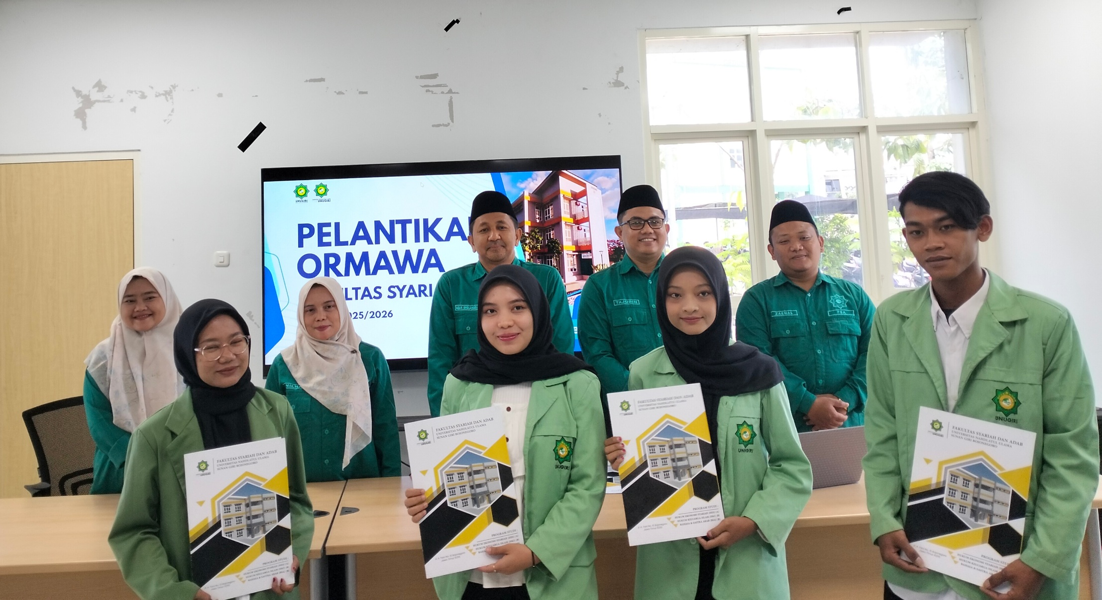 Pelantikan Ormawa Prodi Hukum Ekonomi Syariah Periode 2025/2026 Teguhkan Komitmen Kolaborasi & Berpikir Kritis