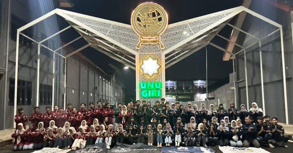 Pererat Silaturahmi, Mahasiswa HES UNUGIRI La Fortis Society 2025 Gelar Bukber dan Berbagi Takjil