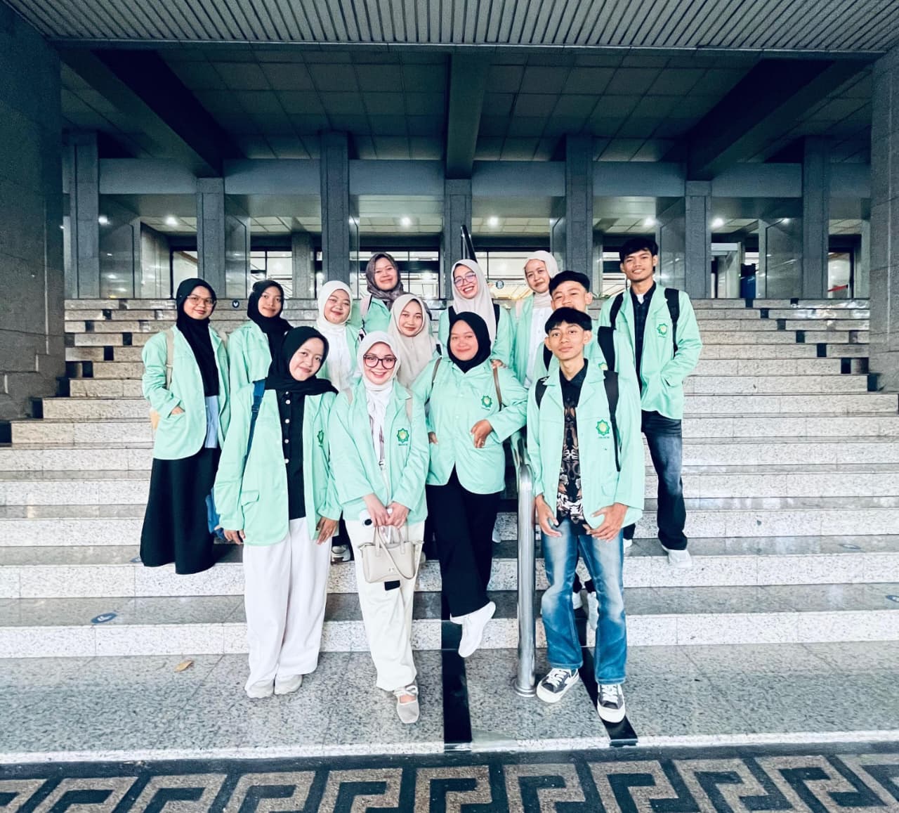 Mahasiswa HES UNUGIRI Ikuti Wawancara Beasiswa GenBI di Bank Indonesia Surabaya