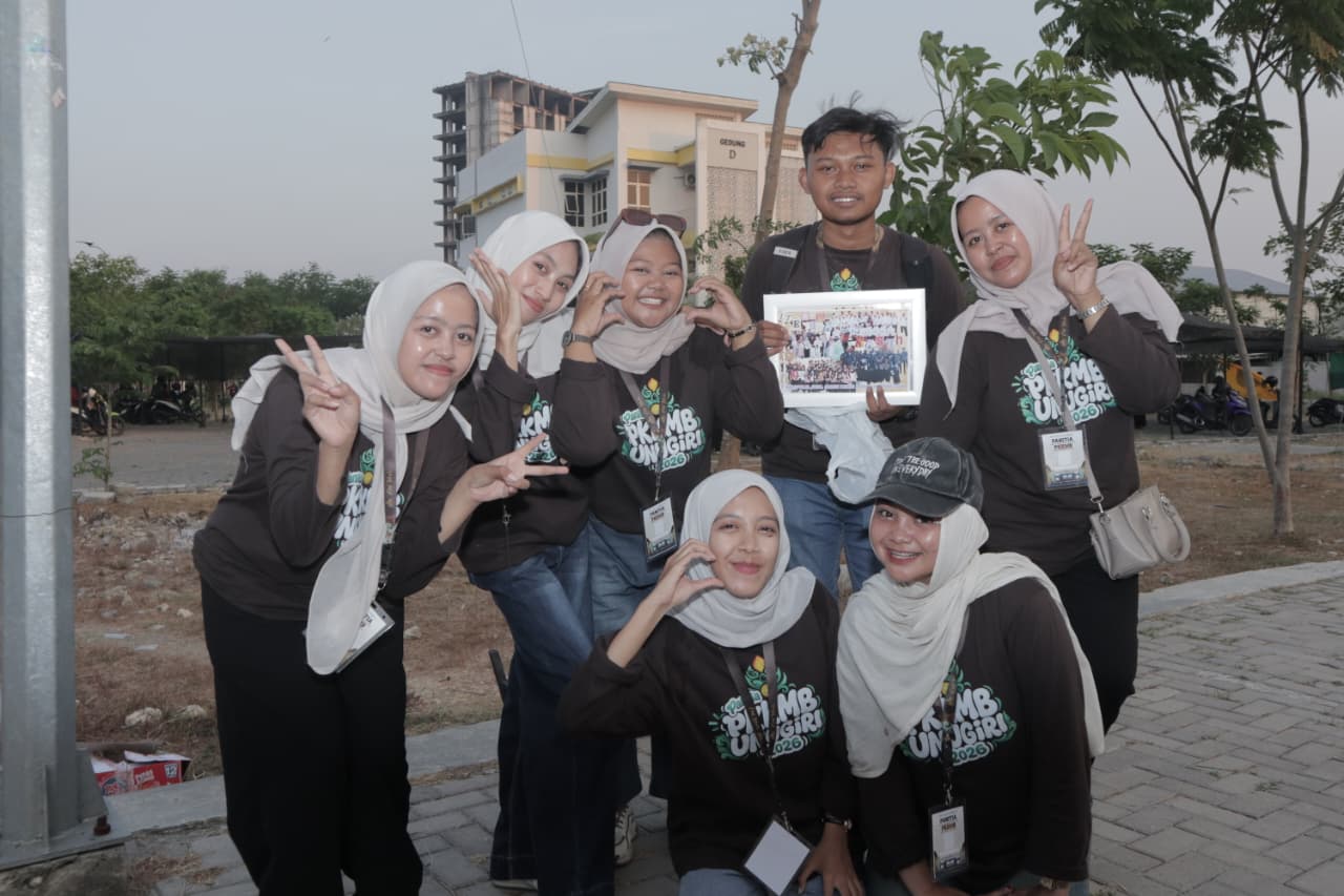 Di Balik Suksesnya PKKMB, Begini Pengalaman Mahasiswa HES UNUGIRI Menjadi LO dan Panitia